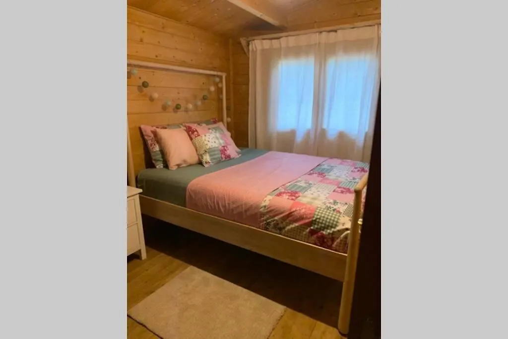 Hermosa Cabana A Menos De 15 Minutos De Barcelona Villa Spain