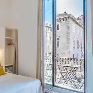 Feelathome Casa Bertrand Barcelona